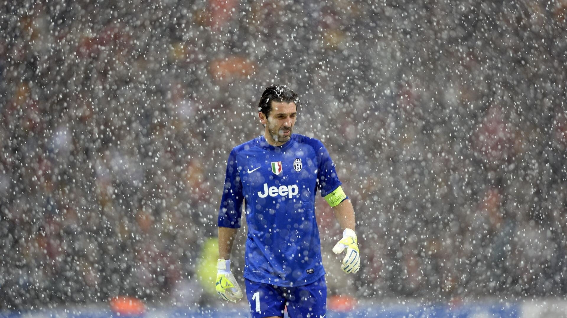 _绿军逆境重生，险胜对手半场_，绿军战绩